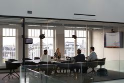 A partir de su publicación en La Gaceta del 6 de marzo de 2026, la representación de los socios solo puede realizarse mediante poder especial, general o generalísimo, conforme al régimen del Código Civil. / Foto: Unsplash -  Rodeo Project Management Software.
