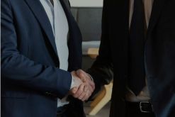 En el primer semestre de este año, las operaciones de M&A en México se redujeron 19 %, pero en montos movilizados crecieron 21 % en comparación con igual periodo de 2025./ Foto: Unsplash - Ambre Esteve.