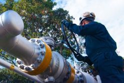 Promigas opera más de 3.200 km de gasoductos en Colombia, la única terminal de regasificación de GNL del país./ Foto: Facebook de Promigas.