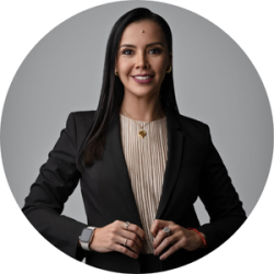 Candys Orienta Legal