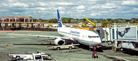 El vuelo incluye una escala en el aeropuerto internacional de Tocumen, en Panamá / Bogstock
