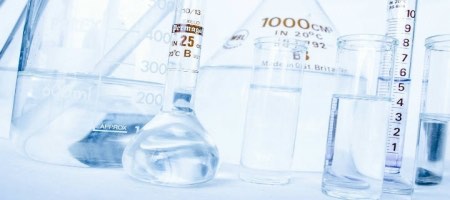 Merquiand distribuye especialidades químicas y bioproductos para distintas aplicaciones industriales / Pixabay 