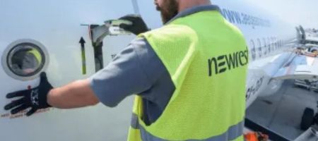 Newrest ofrece servicios de catering aéreo y ferroviario y duty-free a bordo, entre otros./ Tomada del sitio web de la empresa.