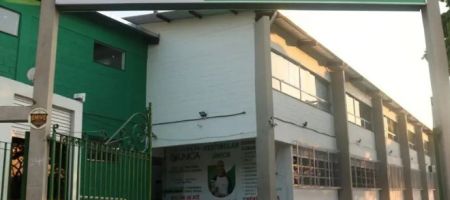 Facultade Única de Contagem cuenta con unidades en Vale do Aço y la Región Metropolitana de Belo Horizonte, más de 280 centros repartidos por todo Brasil y una oferta de más de 1.200 cursos./ Canva.