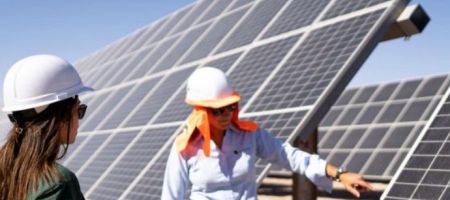 La capacidad instalada total agregada de las tres fases del proyecto Oasis de Atacama es de 451 MW de energía solar fotovoltaica y 2,5 GWh de almacenamiento de energía./ Tomada de la cuenta de la empresa en Linkedin.