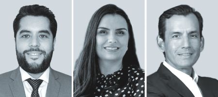 Jorge Ordóñez, de Arias - Guatemala (izquierda);  Julia Lobo Dutra, de Demarest Advogados, y Luis Vargas, de DLA Piper.