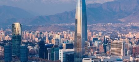 Con la nueva normativa, Chile busca garantizar que los procesos licitatorios sean más equitativos y accesibles. / Foto: Getty Images