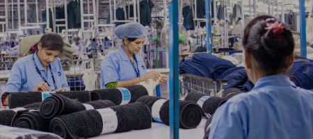 Para la OIT, la disparidad de salarios no solo limita el desarrollo profesional de las mujeres, sino que también afecta la productividad y el crecimiento económico de los países. / Unsplash, EqualStock.