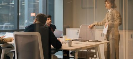 Las multinacionales que llevan a cabo operaciones transfronterizas con partes relacionadas pueden recurrir a los APA. / Canva.