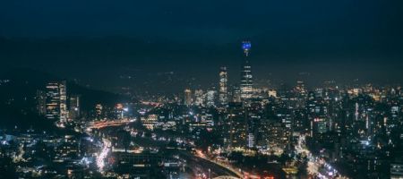 la nueva ley vuelve a confiar en la institución del silencio administrativo. / Unsplash, Chalo Gallardo.