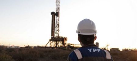 Los bloques Escalonada y Rincón La Ceniza están ubicados en la Cuenca de Neuquén, en el yacimiento de Vaca Muerta./ Tomada de la cuenta de lYPF en Linkedin.