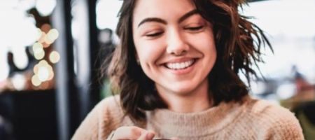 Se calcula que en Chile sólo el 41% de los préstamos de vivienda son otorgados a mujeres./ Tomada de la página de Banco security en Facebook.