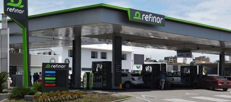 Refinor opera una red de 70 estaciones de servicio en el norte de Argentina./ Foto tomada de la página de la empresa en Facebook.inor. 