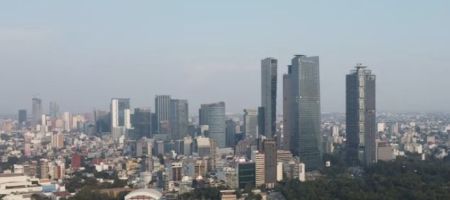 El anuncio fue realizado por la presidenta Claudia Sheinbaum junto con la Secretaría de Hacienda y Crédito Público (SHCP), como parte de una política que prioriza la inversión pública. / Foto: Unsplash -  Anton Lukin.