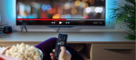 Latina TV Perú es uno de los principales canales de televisión abierta del país / Canva