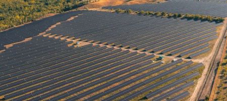 Pétalo del Norte de Santander I  genera electrricidad desde agosto pasado./ Unsplash - Vlad Burac.