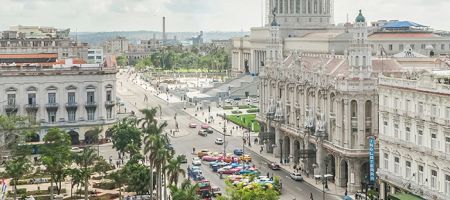La norma introduce, por primera vez en 60 años, un sistema estructurado de cooperación entre el sector estatal y el privado local. / Foto: Unsplash - tiago claro.