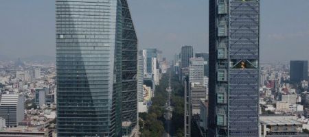 En México, uno de los principales mercados de M&A en la región, la reforma judicial y la transición en autoridades de competencia económica, han elevado significativamente el nivel de cautela en la estructuración de transacciones./ Unsplash - Anton Lukin.