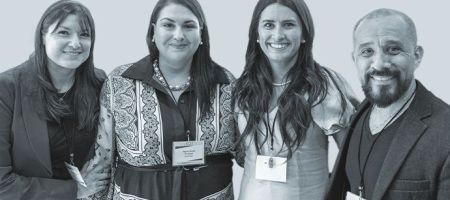 De izquierda a derecha: Karina Méndez, Regina Llamosas, Karen Estrada y Leonardo Torres.