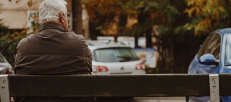 La norma entrará en vigor el 1 de junio de 2027, lo que deja a las empresas apenas doce meses para revisar contratos, políticas internas y procesos de gestión de personas. / Foto: Unsplash - Mykyta Martynenko.