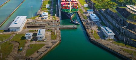 La inversión acumulada superó los 1.800 millones de dólares, y los dos terminales concentraban casi el 40% del movimiento de contenedores del canal panameño. / Foto: Embajada de Panamá en Belice.