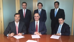 En la foto, de izquierda a derecha: De pie: Luis Eduardo Correa, Rodrigo Fernández y José Miguel Rioseco. Sentados: Oscar Ferrari, Javier Ybañez y Luis Felipe Merino. 